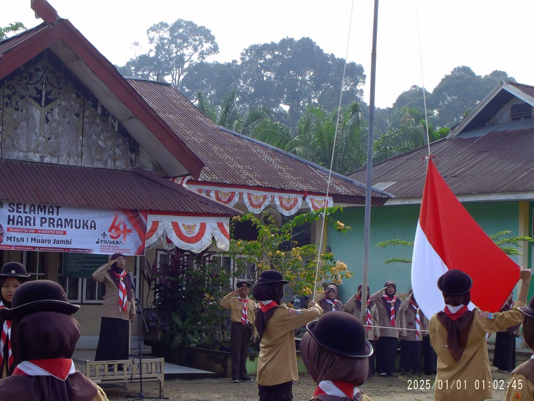 Pelaksanaan Upacara HUT Pramuka ke-64 Berjalan Tertib dan Khidmad Pelaksanaan Upacara HUT Pramuka ke-64 Berjalan Tertib dan Khidmad