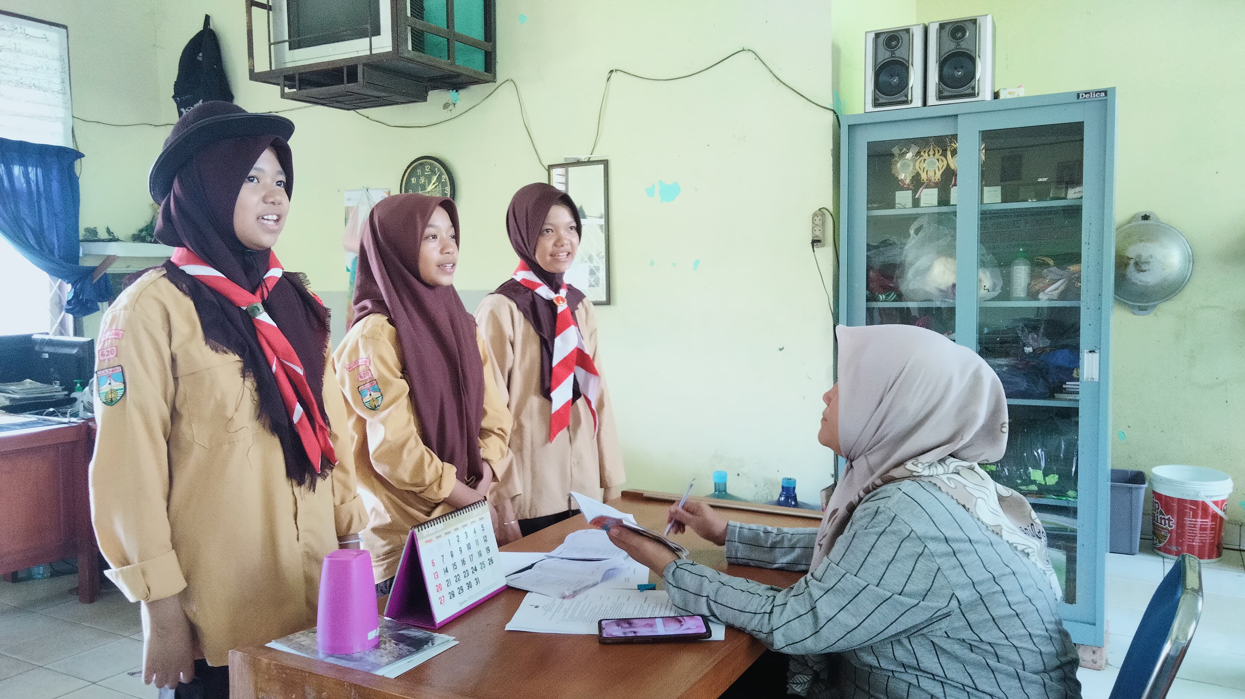 Semangat Tim Penguji SKU MtsN 1 Muaro Jambi Semangat Tim Penguji SKU MtsN 1 Muaro Jambi