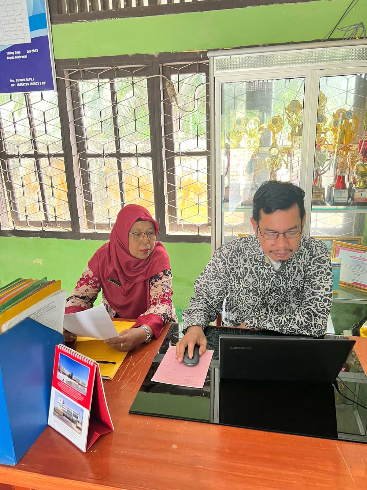 Wujud Keseriusan Dan Tekad Kepmad Dampingi Operator Dalam Pengisian EDM dan ERKAM Wujud Keseriusan Dan Tekad Kepmad Dampingi Operator Dalam Pengisian EDM dan ERKAM