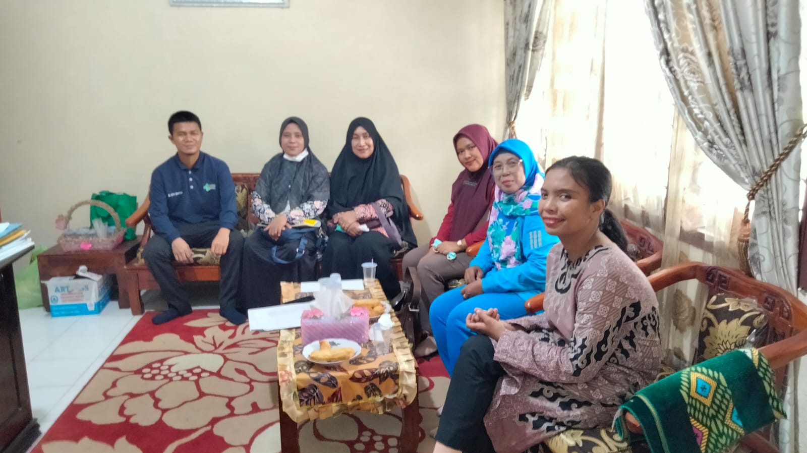 Deteksi Dini Kesehatan Guru dan Staff melalui Screening di MTsN 1 Muaro Jambi