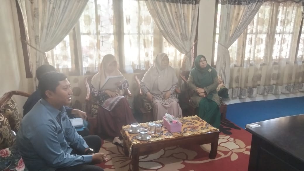 Kunjungan Tim Dinas Sosial Muaro Jambi Kunjungan Tim Dinas Sosial Muaro Jambi