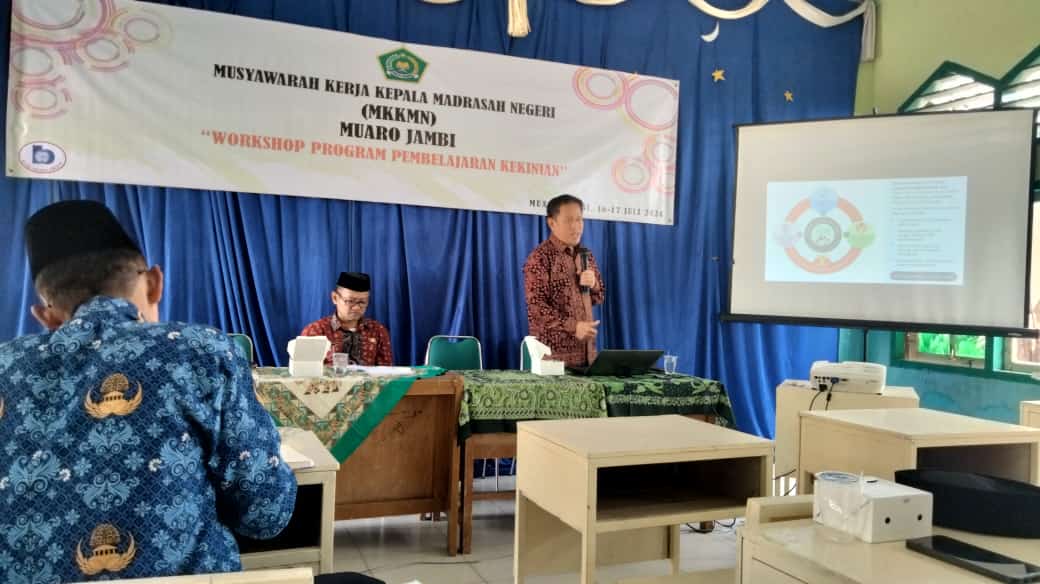 Kepala Madrasah Hadiri Workshop Program Pembelajaran Kekinian
