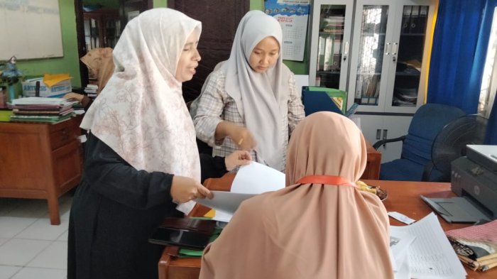 GTK MTsN 1 Muaro Jambi Siapkan PKKM Secara Kompak GTK MTsN 1 Muaro Jambi Siapkan PKKM Secara Kompak