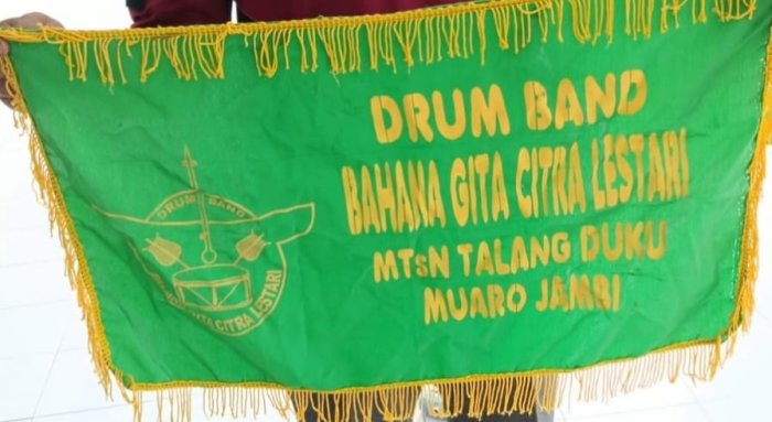 Drum Band MTsN 1 Muaro Jambi Hadir dengan Semangat Baru