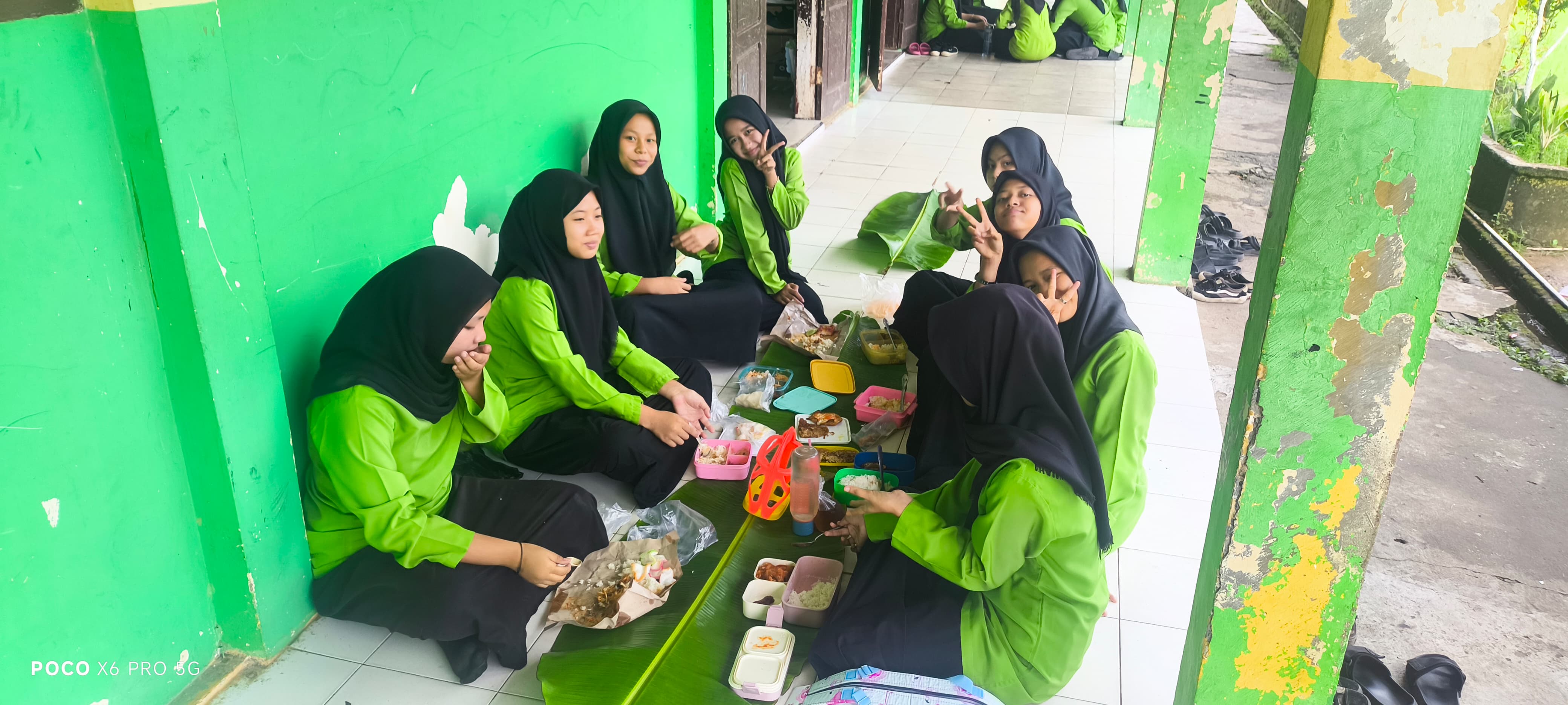 Sarapan Pagi Bersama, Upaya Membentuk Karakter Siswa