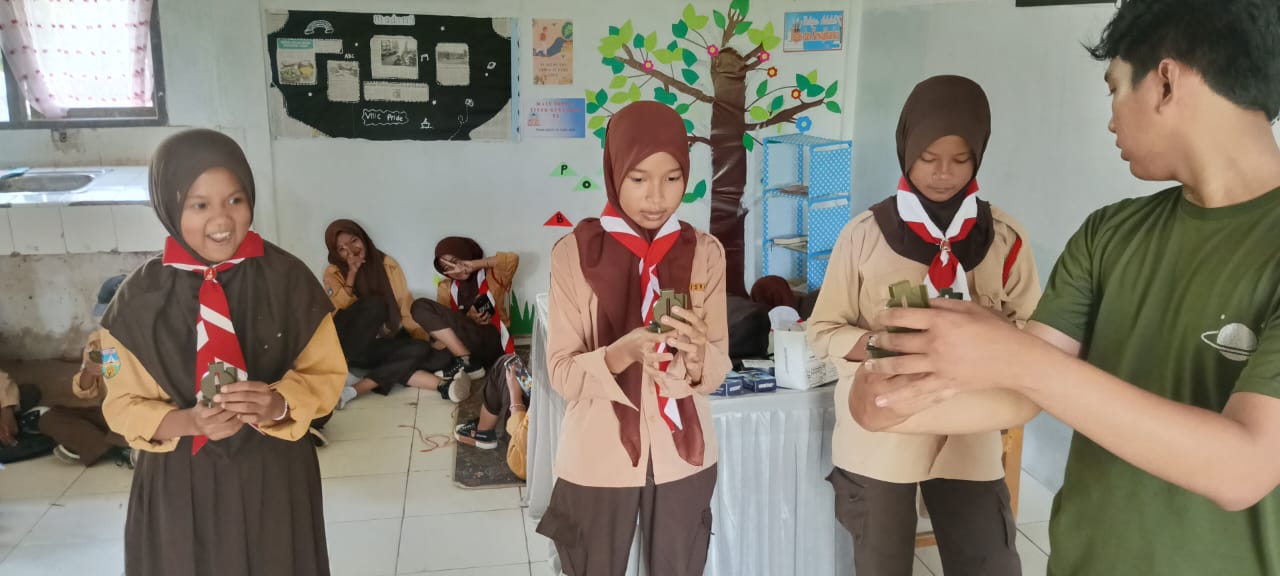 Agenda Pramuka :Keterampilan Kompas Agenda Pramuka :Keterampilan Kompas