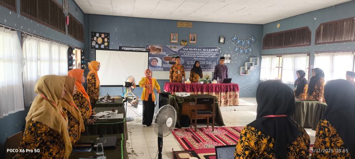 MTsN 1 Muaro Jambi Gelar Workshop Kurikulum Berbasis Cinta dan Deep Learning Kurikulum Cinta MTsN 1 Muaro Jambi Gelar Workshop Kurikulum Berbasis Cinta dan Deep Learning Kurikulum Cinta