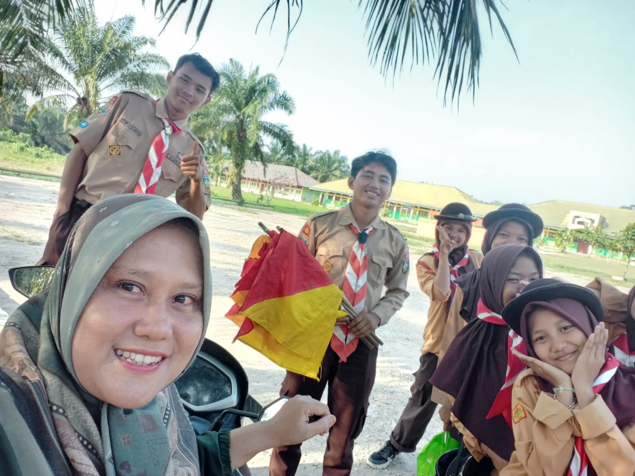 Antusias Pembina OSIM Monitoring Ekskul Pramuka Antusias Pembina OSIM Monitoring Ekskul Pramuka