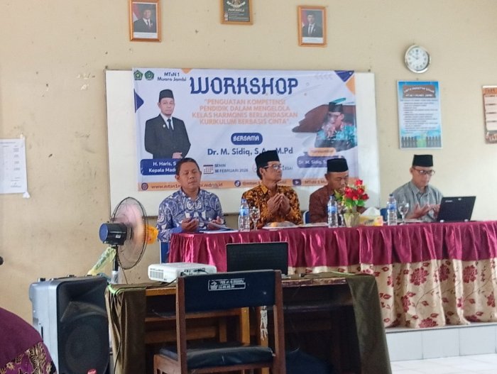 Guru MTsN 1 Muaro Jambi Ikuti Workshop Kelas Harmonis Berbasis KBC